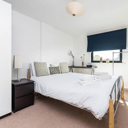 Fantastic 1 Bed Flat Stratford Apartment ลอนดอน ภายนอก รูปภาพ