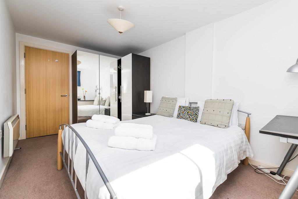 Fantastic 1 Bed Flat Stratford Apartment ลอนดอน ภายนอก รูปภาพ